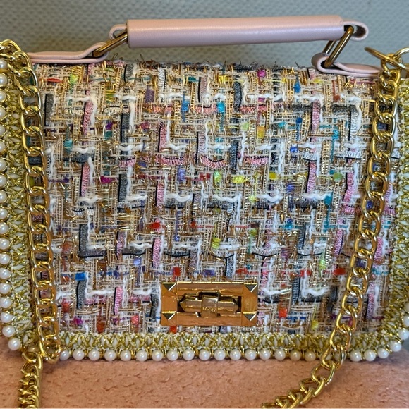 EUC Chic Multicolor Tweed Handbag with Gold Chain and Pink Trim - Picture 8 of 11